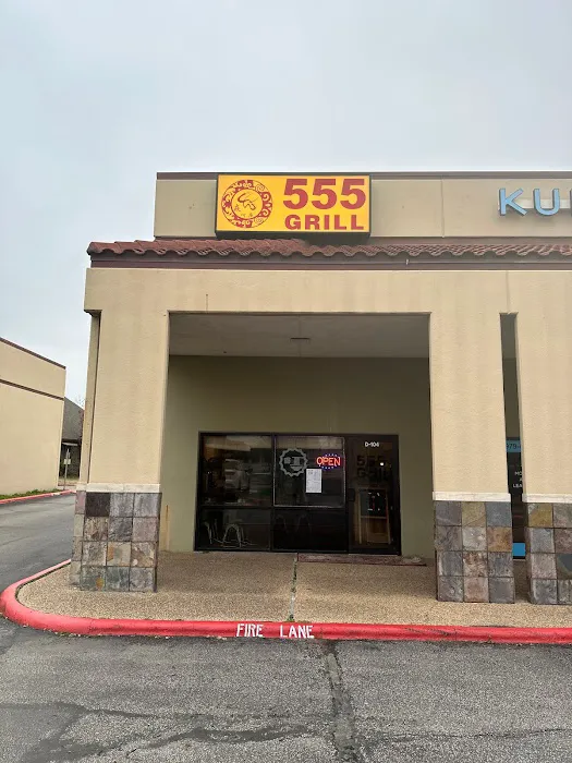 555 Grill 2