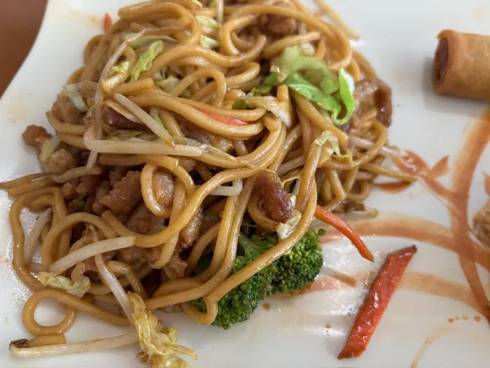 Golden Dragon Restaurant 6
