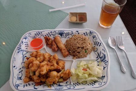Hunan Yuan Restaurant
