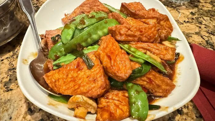 Lakeview Garden Restaurant 5