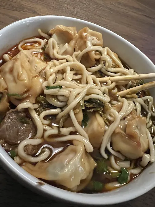 Mom Wong Kitchen 6