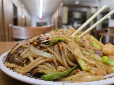 Golden Chicken Inn 0