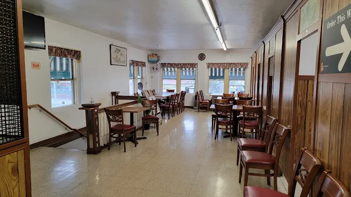 Golden Chicken Inn 8