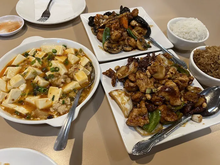 Imperial Chinese Restaurant 6