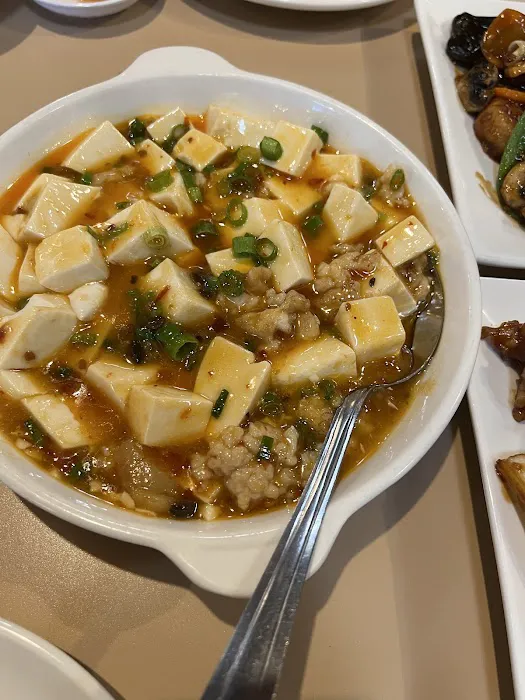 Imperial Chinese Restaurant 10