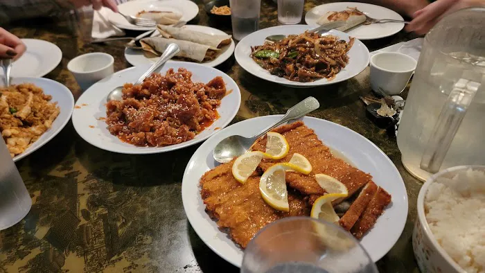 Chinese Dumpling House 5