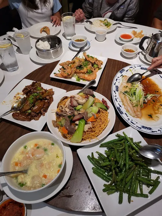 Peking Restaurant 8