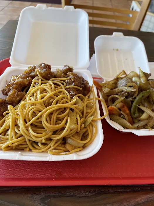 Garden Cafe Chinese Restaurant 7
