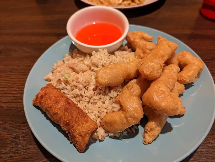 Rong Cheng Chinese Restaurant 7