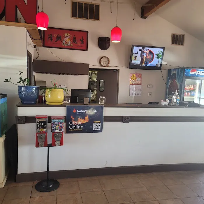 Saigon Grill (Chinese & Vietnamese Cuisine) 4