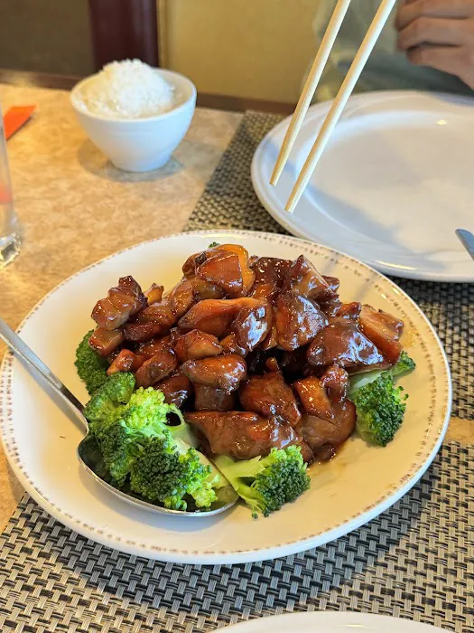 Shangri-La Restaurant 1