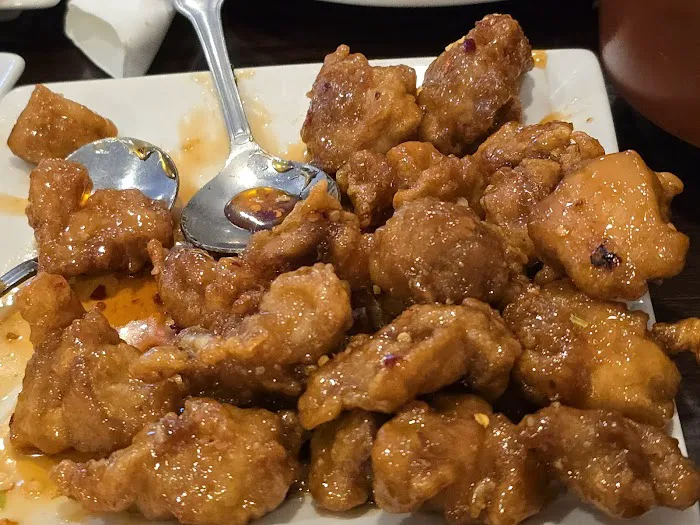 Ivy's Chinese 8