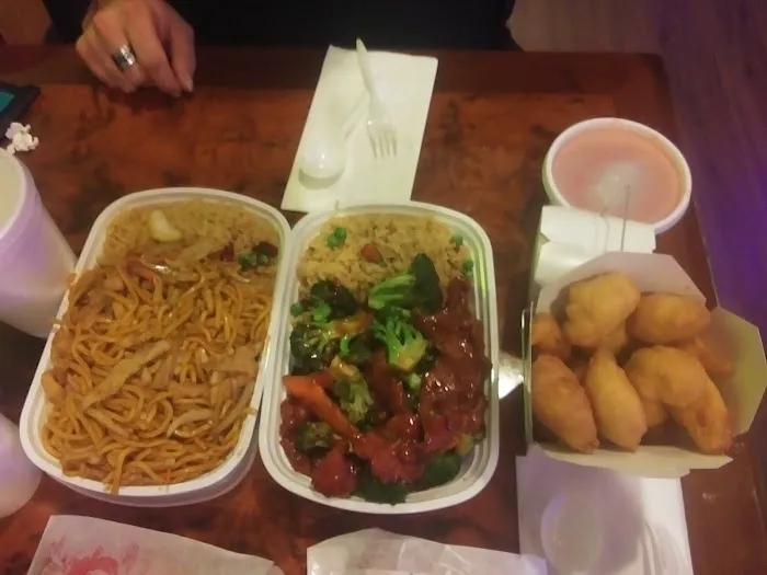 Main Tin Restaurant 8