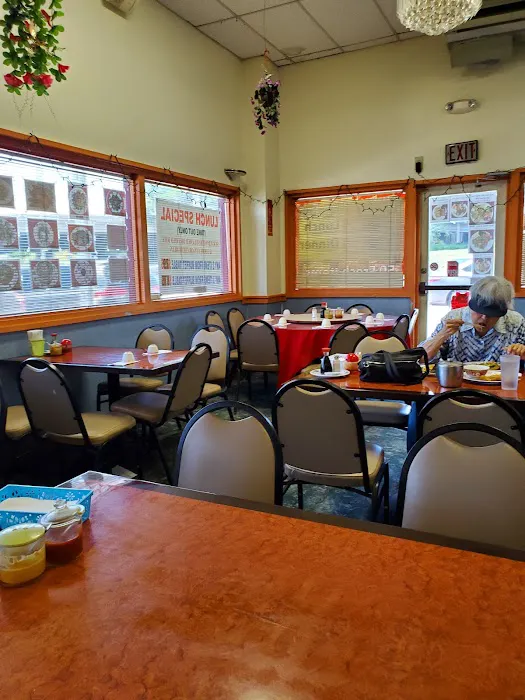 Royal Palace Restaurant 8