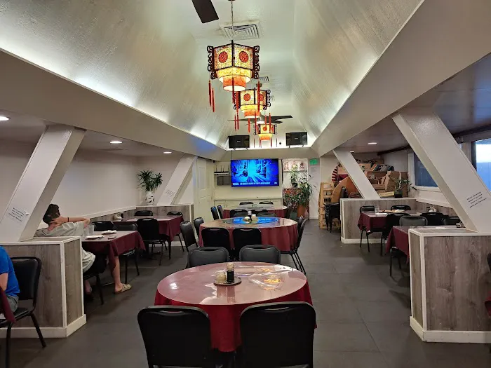 Lagoon Chinese Restaurant 10