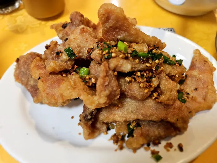 Au's Garden Chinese Restaurant 7