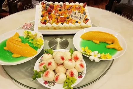 Golden Palace Seafood Restaurant