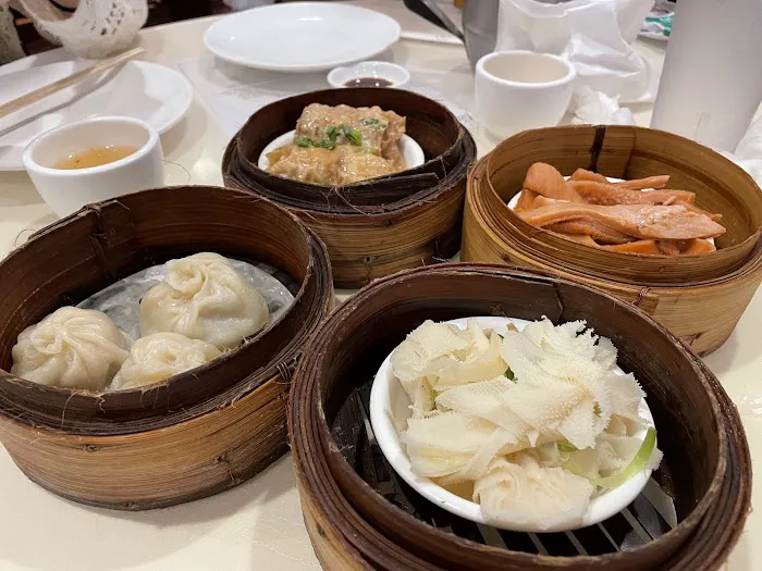 Golden Palace Seafood Restaurant 3