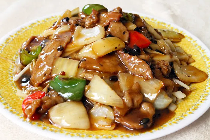 Hoy Tin Kitchen 6