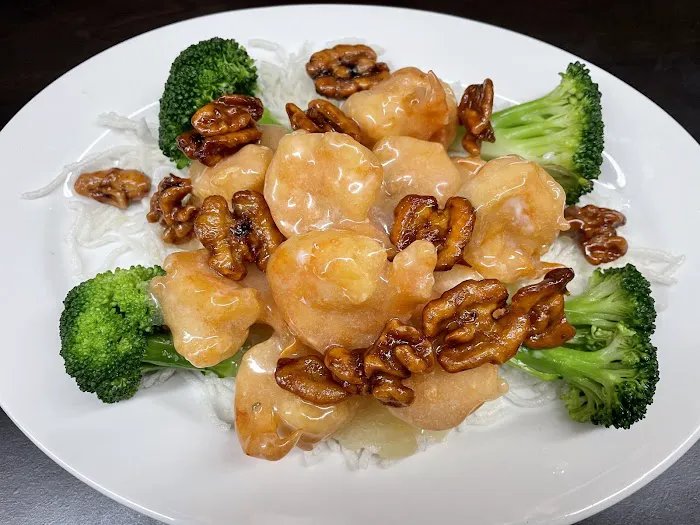 August Moon Chinese Restaurant 10