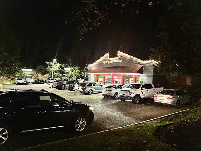 August Moon Chinese Restaurant 9