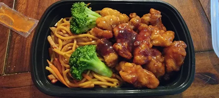 Danny's Wok 5 7