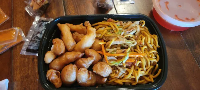 Danny's Wok 5 6
