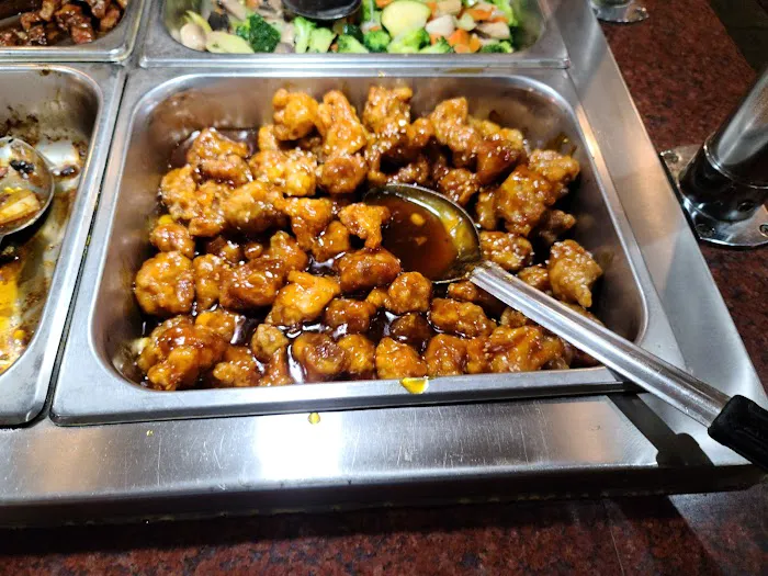 Oriental Pearl Restaurant 3