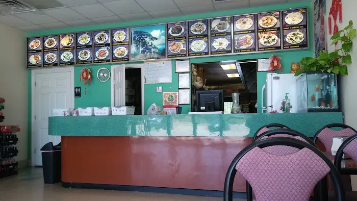 Hut Wok 3
