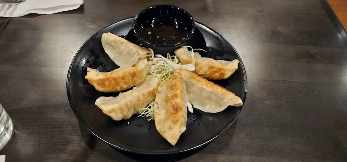 Cheng's Restaurant and Bar 9