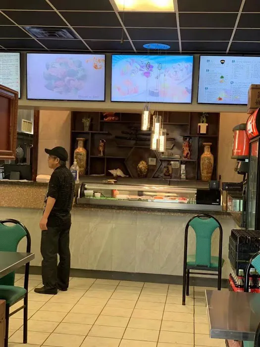 Happy Wok Restaurant 4
