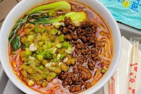 Sichuan Style Noodle & Mao Cai