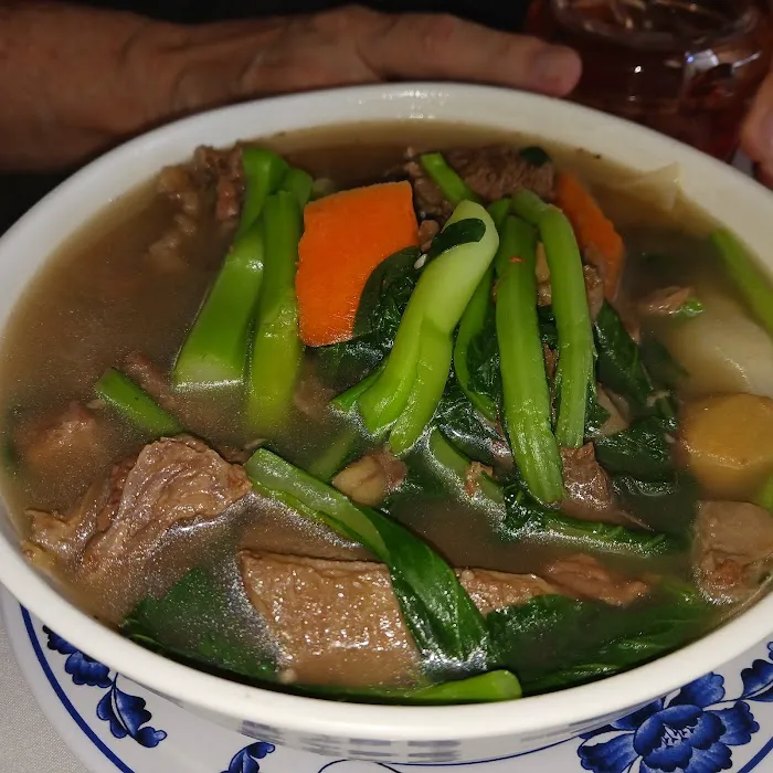 Golden Duck Restaurant 6