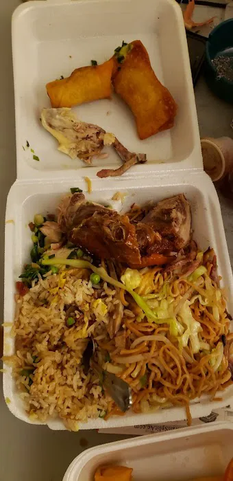 Golden Duck Restaurant 10