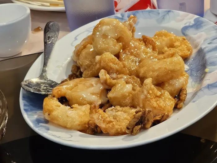 On On Chinese Restaurant 6