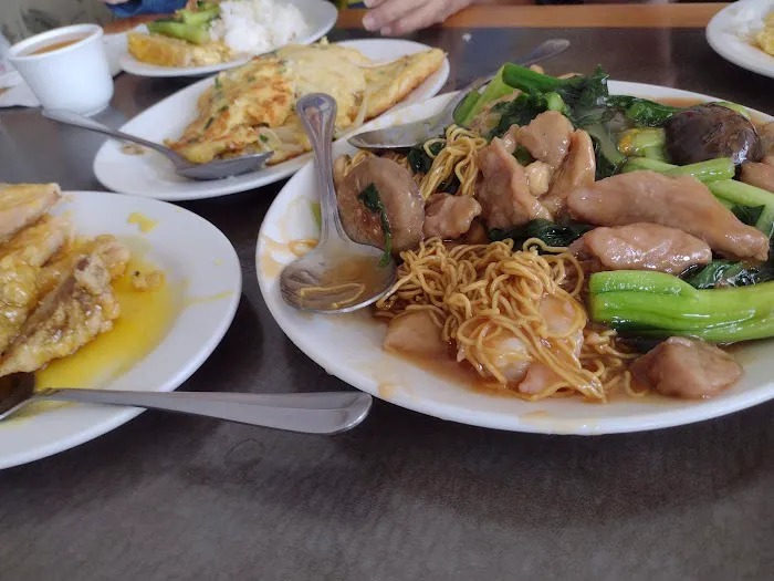 Asia Manoa Chinese Restaurant 4