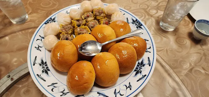 Happy Days Chinese Seafood Restaurant 3