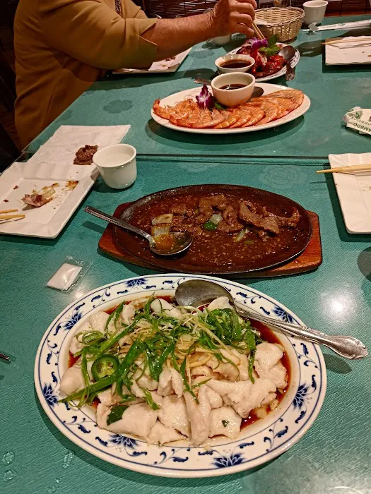 Kirin Restaurant 10