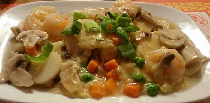 Mandarin Wong Chinese Restaurant 6