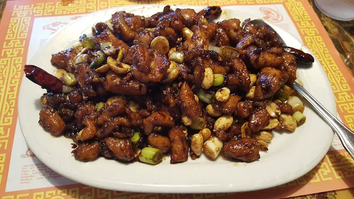 Mandarin Wong Chinese Restaurant 7