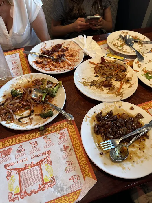Moon Wok 6