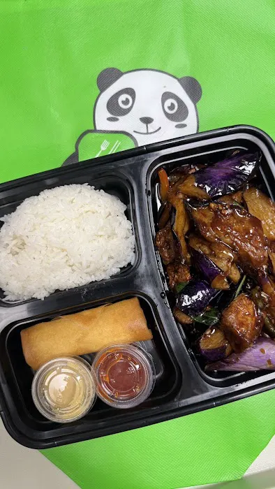 D&D CHINESE CUISINE /SECO CANYON LOCATION 5