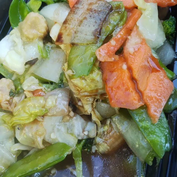 Golden Wok Restaurant 10