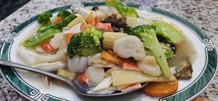Royal Palace Chinese Restaurant 7
