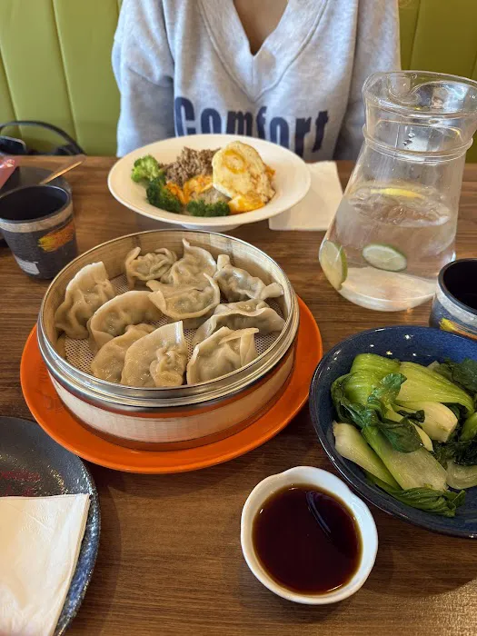 YU Noodles 8