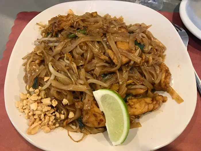 Mayflower Chinese Gourmet 6