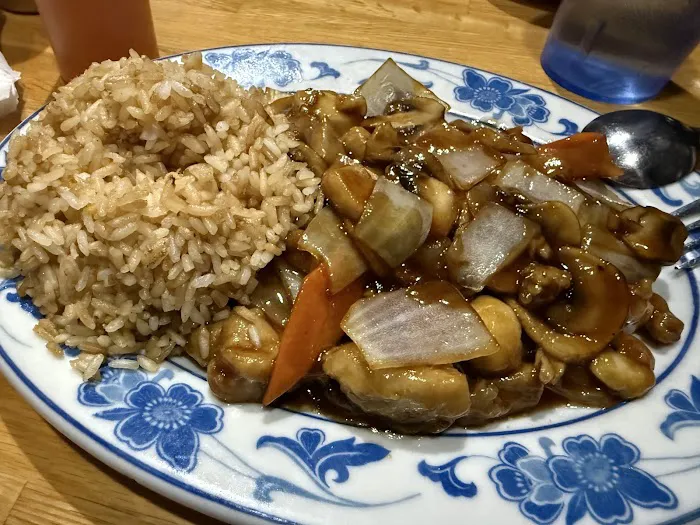 Szechuan Garden Chinese Restaurant 6