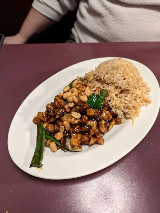 Plum Tree Chinese Restaurant 5