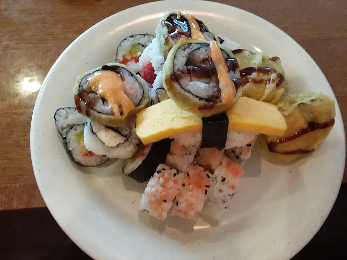 Asian Buffet Grill & Sushi 10