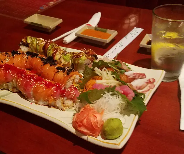 Dragon Den Chinese Restaurant 9
